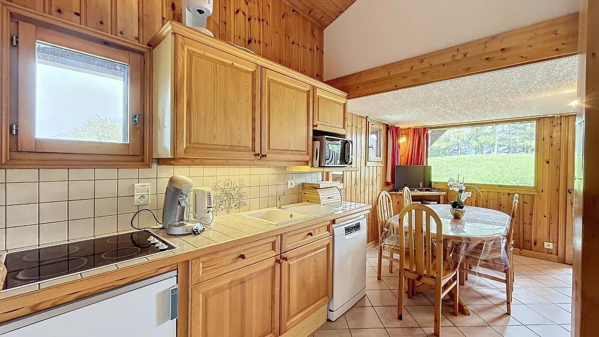 Charmant 4 Pieces Avec Terrasse Face Mont Blanc, Proche Teleski, Village Et Garage Securise - Fr-1-560-133 Combloux